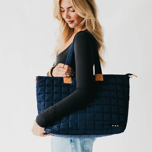 Day Dreamer Quilted Tote Bag: Navy