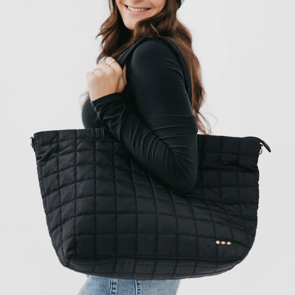 Day Dreamer Quilted Tote Bag: Navy