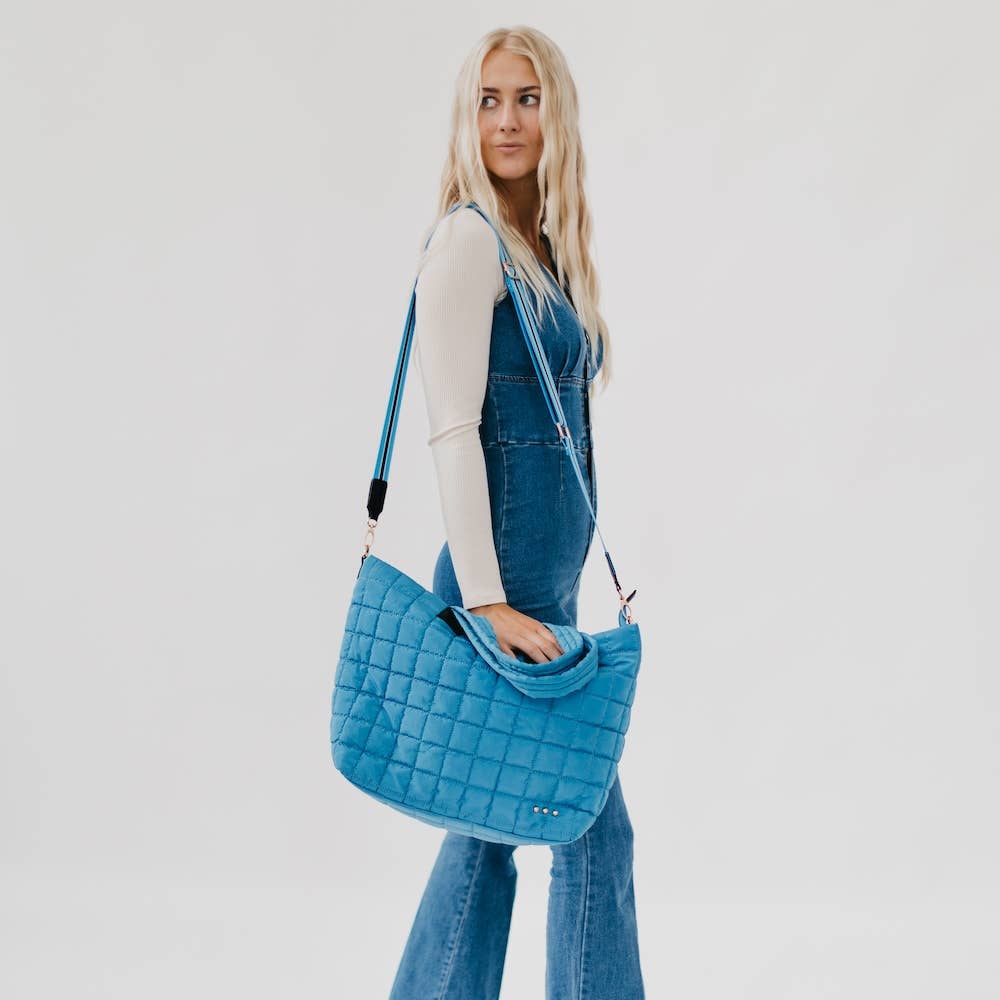 Day Dreamer Quilted Tote Bag: Tan